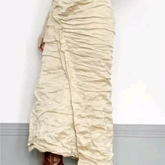 Donna Karan Sz US 4, GB 6 Ecru Silk Skirt - Picture 4 of 16